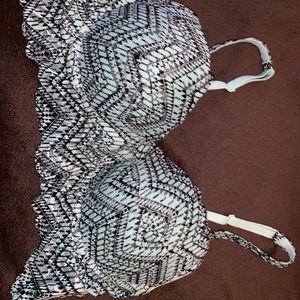 Never worn PINK Bralette